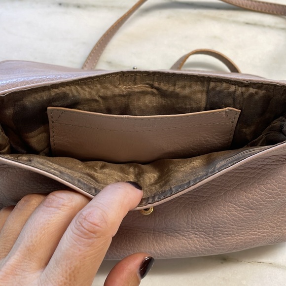 Chloe Lily Pink Small Crossbody Bag - Picture 9 of 14